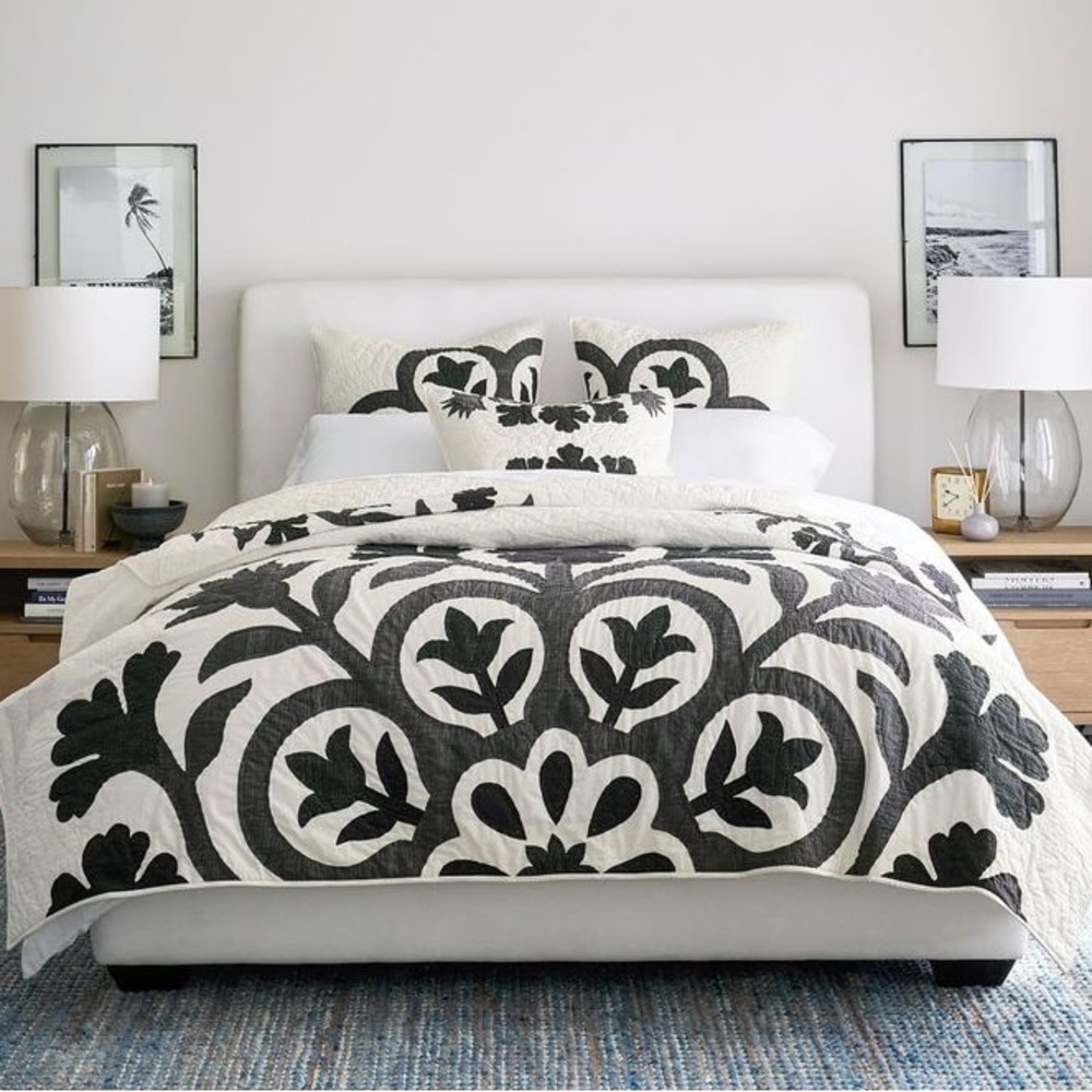 Gray Mahalo Appliqué Quilt, King/Cal King - Pottery Barn